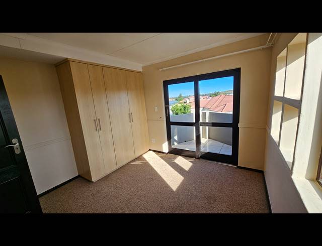 3 BEDROOM HOUSE FOR SALE IN SERALA VIEW